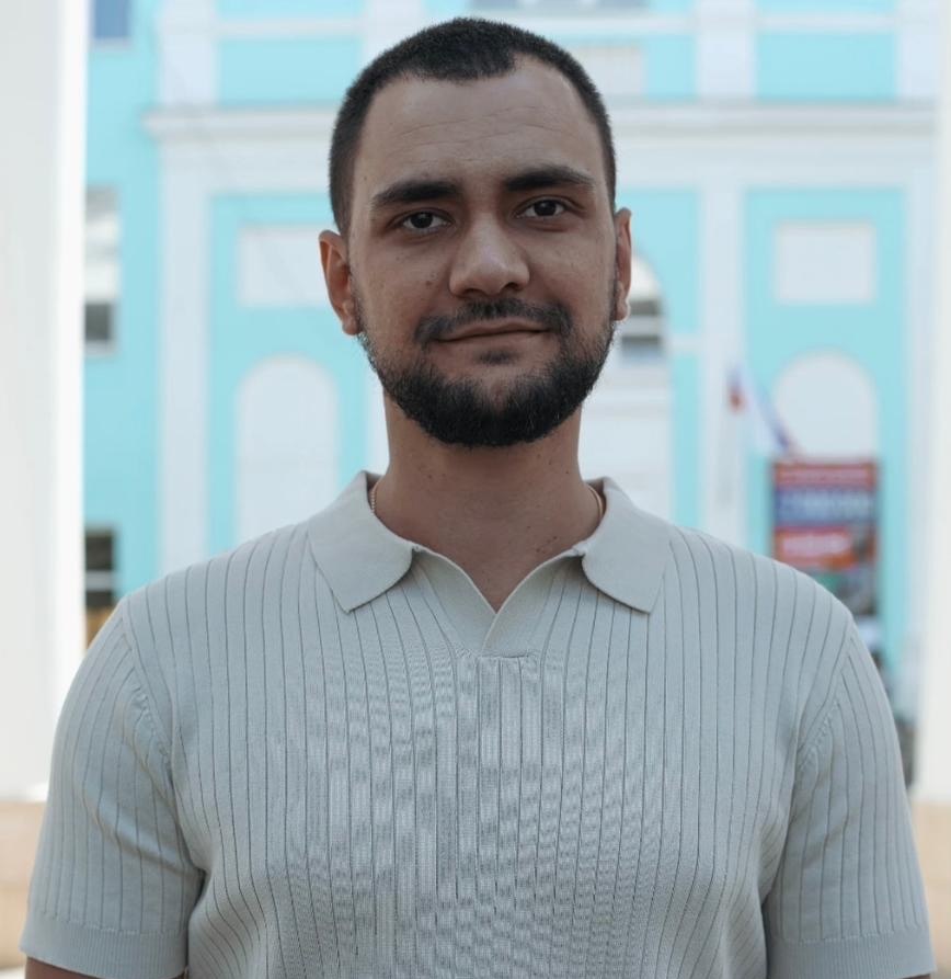 Виталий Коннов